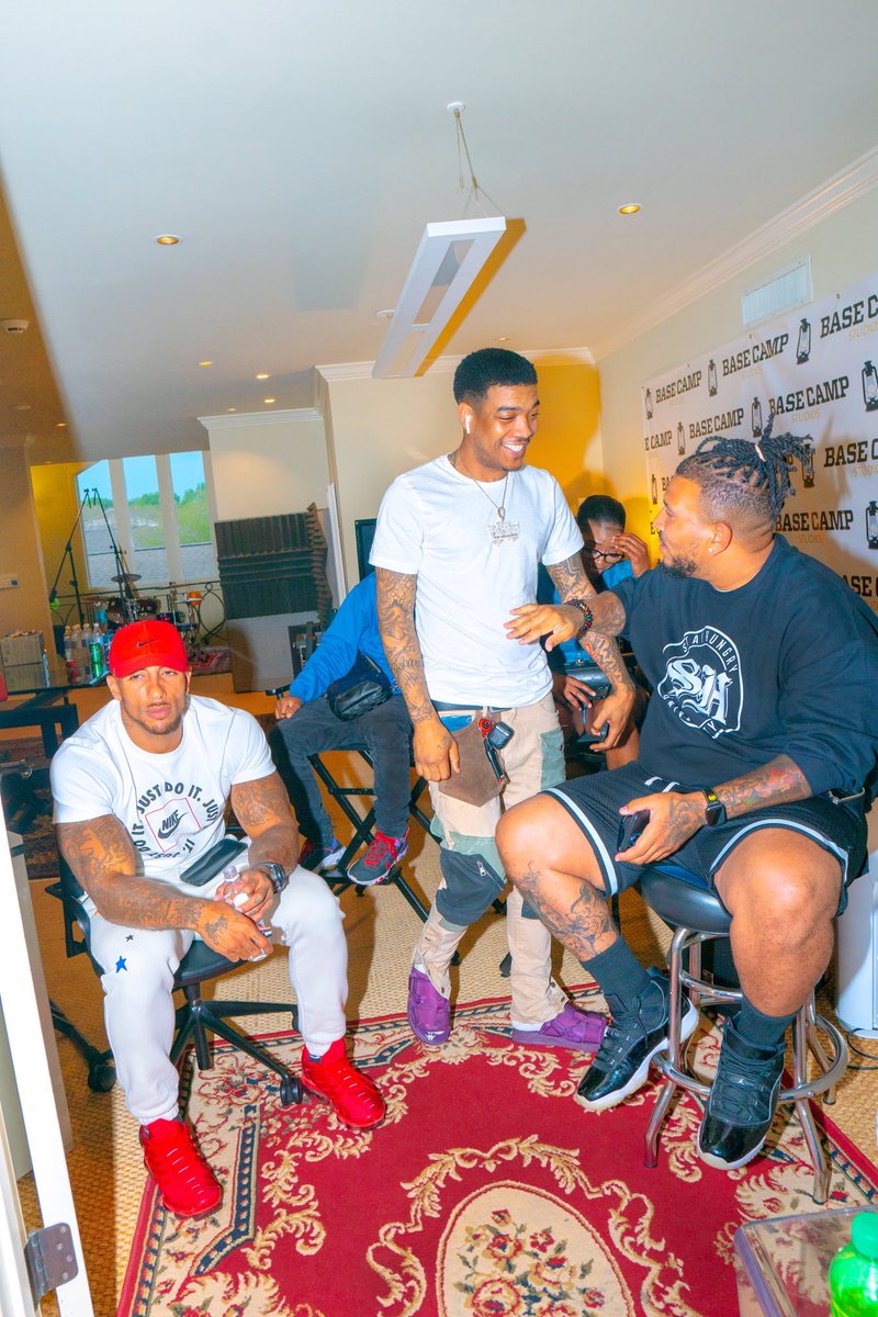 Pearl Energyy Hosted A Listening Party For Her Debut EP “HomeTown Hero” &amp; Brought The Baton Rouge Stars Out
