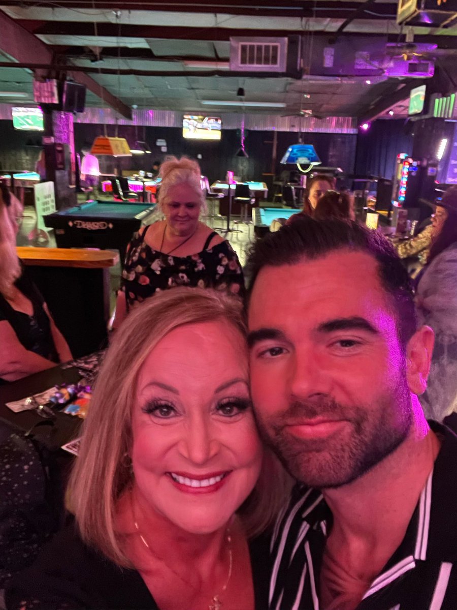 I finally got to meet one of my heroes tonight, <a href="/JayAllenMusic/">Jay Allen</a>, at an Alzheimer's fundraiser, where he will be performing soon.What a nice young man (which I already knew)! "Blank Stares" has raised over $3 million for Alzheimer's causes &amp; helped me through a hard time. #EndAlz