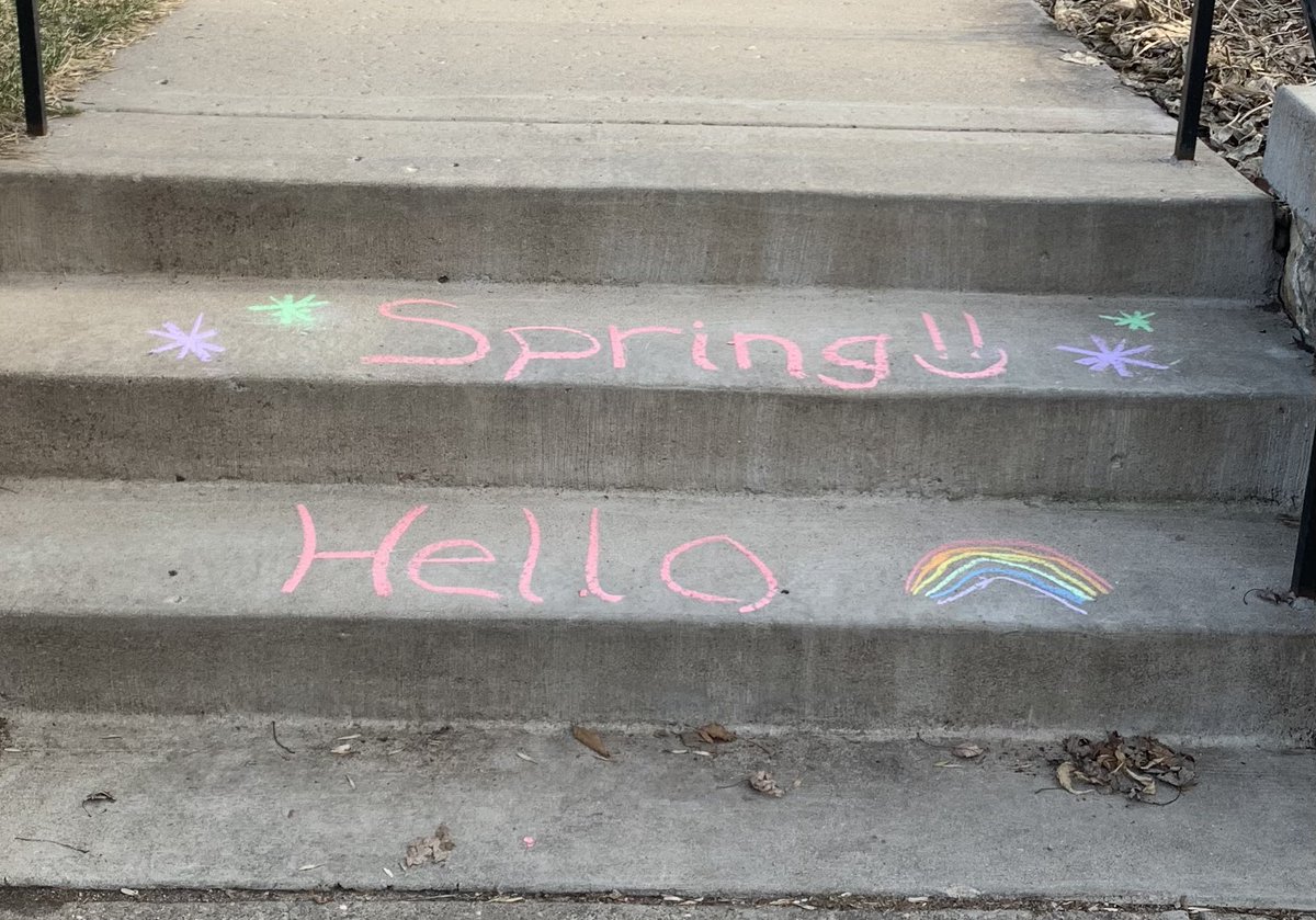 #mysaintpaul today reminded me of all the inspiring chalk drawings during Spring 2020. #art #chalkart #sidewalkart Love the “great job!” #LeadershipDevelopment #SelfDeterminationTheory