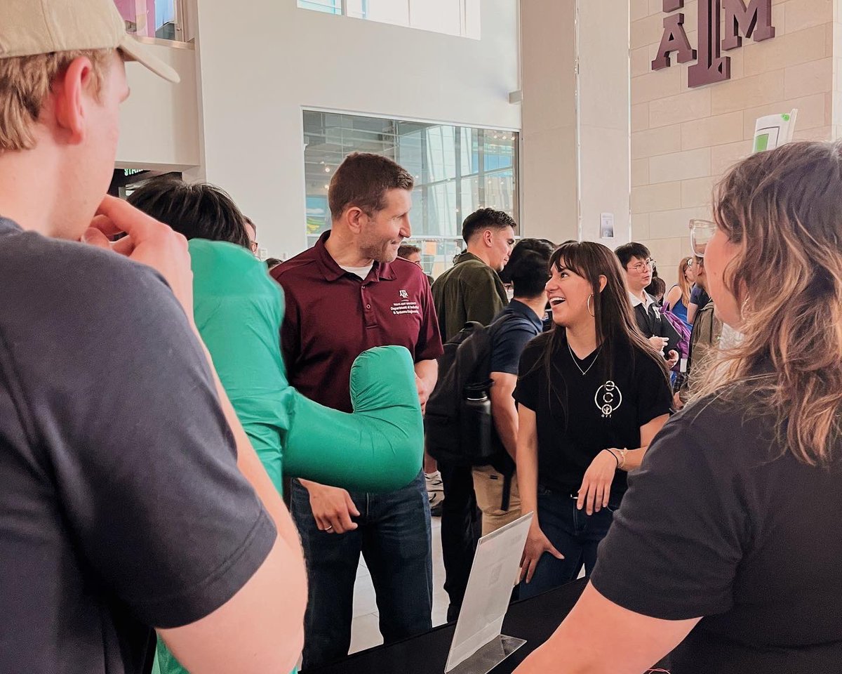 ais_nmsu's tweet photo. Congratulations to the NMSU Invent for the Planet team who placed 2nd at the international finals this past week at Texas A&amp;M! Their product EcoArt is an interactive art installation that generates electricity through TEGs. You can read more at the link in our bio! https://t.co/GtbFoJYNEs