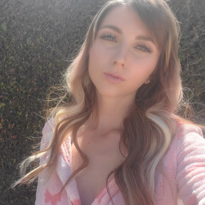 Had an amazing day! 😁 https://t.co/uTEpnDce88<a href="/tag/beautiful"class="tags"><span>#beautiful</span></a><a href="/tag/beauty"class="tags"><span>#beauty</span></a><a href="/tag/sexy"class="tags"><span>#sexy</span></a><a href="/tag/traveler"class="tags"><span>#traveler</span></a><a href="/tag/travelgirl"class="tags"><span>#travelgirl</span></a>