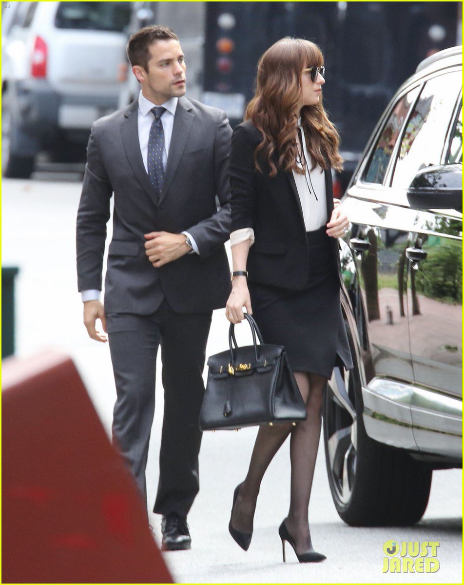 kimdaugherty_'s tweet photo. If heβs good enough for #christiangrey and #princessamelia, heβs good enough for me. @brantdaugherty #ARoyalRunawayRomance #FiftyShadesOfGrey https://t.co/686ntTejD2