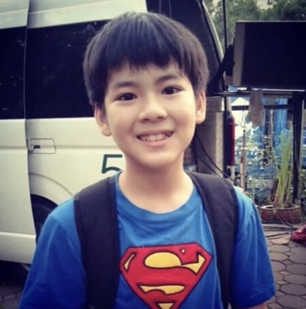 cortis_pic's tweet photo. Tomorrow is Yorch birthday!! ✨ https://t.co/sgQtNrhKpA