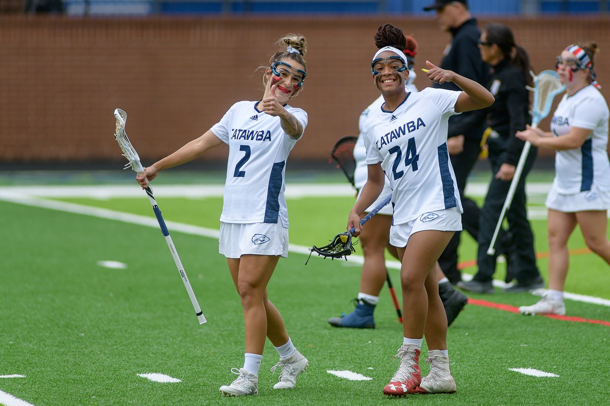 fnd_photo's tweet photo. After being down for the week with a stomach bug, watched my cousin officiate some college lacrosse. First time shooting lacrosse.  @catwlax https://t.co/w1dThs4Tly
