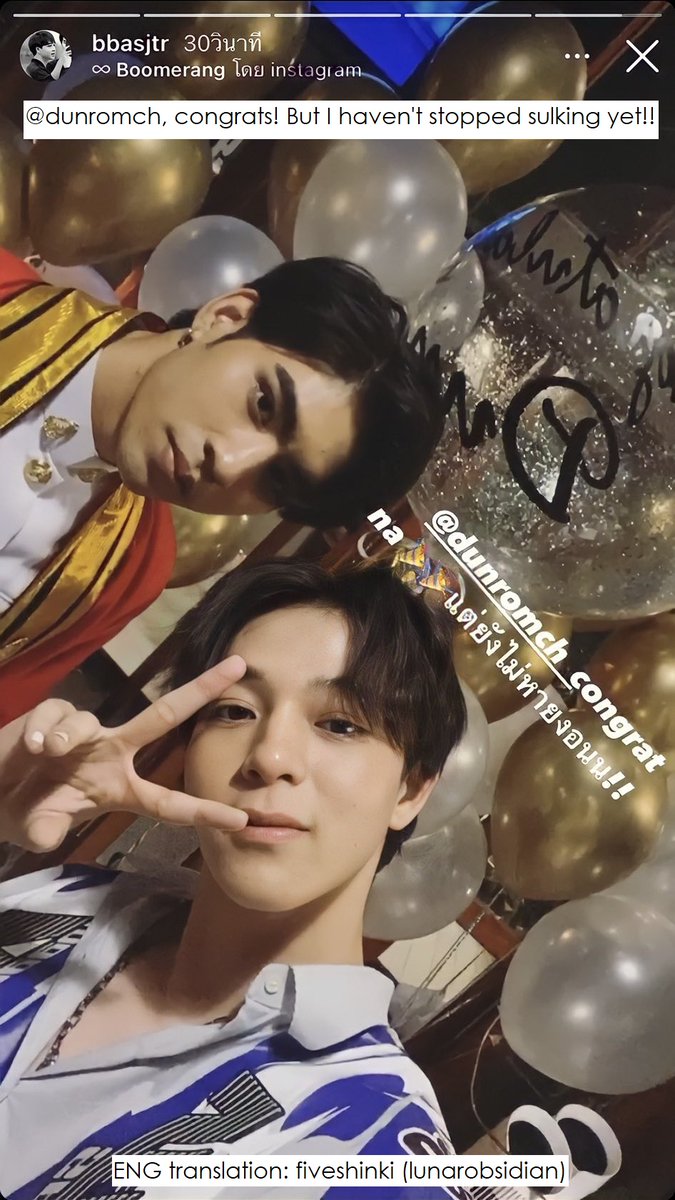 DB_Interfans's tweet photo. Dun then posted proof of #GenYEP1 trending at number one on his IG for Bas to see and although Bas stated during STH's graduation celebration for #dunromch on Nov 13 2020 that he's still sulking, we'll count it as a success.🤭
#บาสเด็กอ้วนที่แท้จริง #ดุลบาส #DunBas https://t.co/8ut2GcWAyY