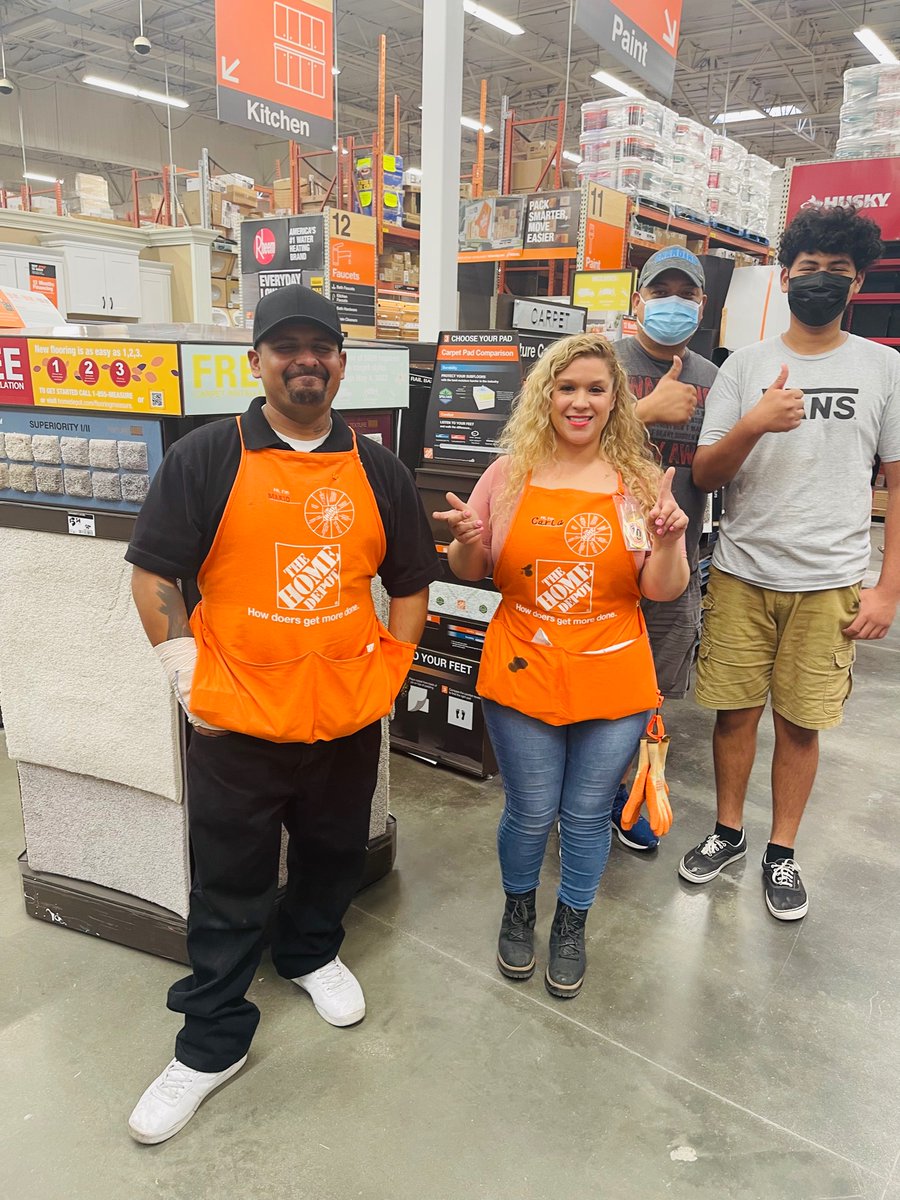 CarlaRussi5's tweet photo. Mario is a hardliner in Millworks and has been with the company for about 1 month and got 2 carpet measures today. He’s on fire. Great job Mario! Keep up the great work! https://t.co/hj6JIqDfAI