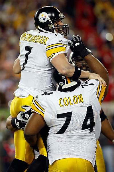 Happy Birthday to Willie Colon .. 