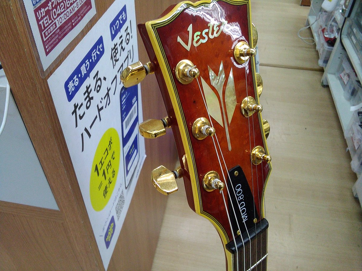 hardoff_i_y's tweet photo. 見た目はめっちゃかっこいいです(^0_0^)
#ハードオフ
#入荷情報
#エレキギター
#Vester
#MOD800
#調べてもあんまり情報出てきませんでした
#なんかのコピーモデルっぽい https://t.co/kQsajppef3