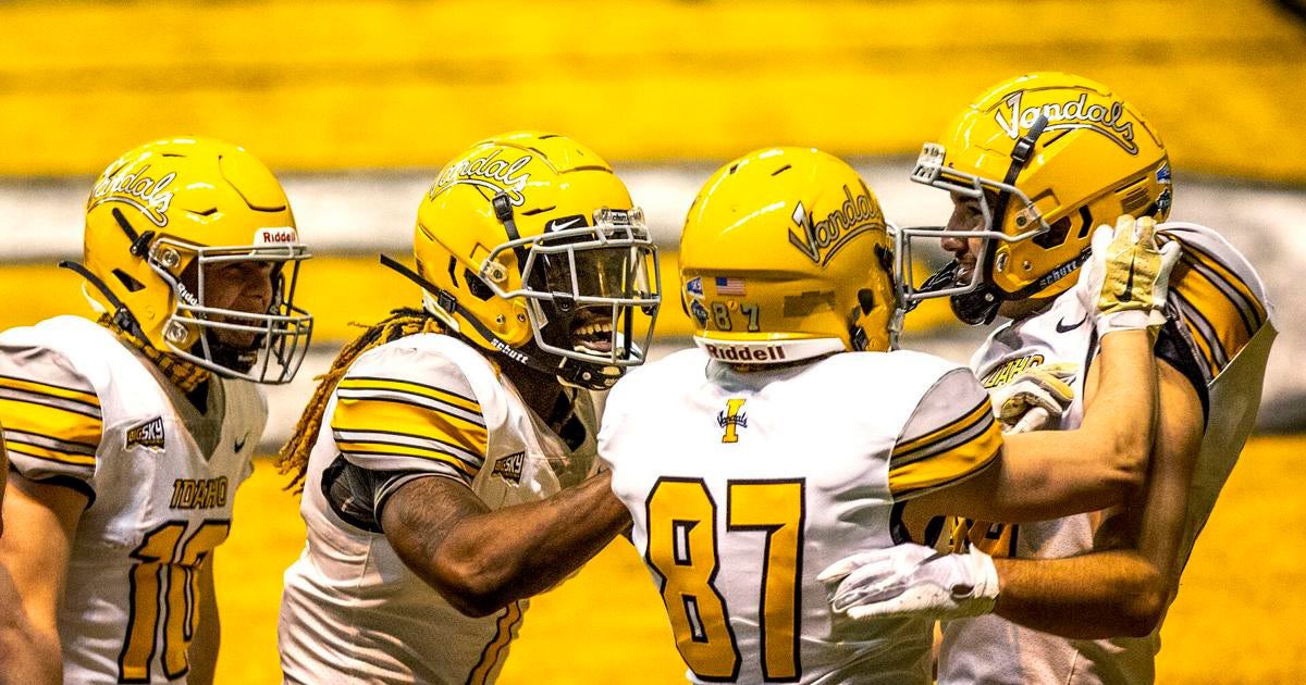 After a great JR day and conversation with  <a href="/Coach_Eck/">Jason Eck</a> &amp; <a href="/CoachTFord/">Thomas Ford Jr</a> I am so grateful to announce I have received my first division 1 scholarship from the University of Idaho!