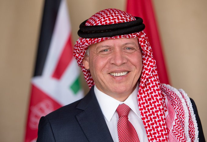 myfather5's tweet photo. بالسلامة سيدي وقلوبنا معك، سائلين الله العلي القدير أن يكلاك بحفظه، وأن يرعاك اينما حللت،وأن يتمم عليك الصحة والعافية وتعود الينا سالماً معافى. https://t.co/34ebqz9cXO
