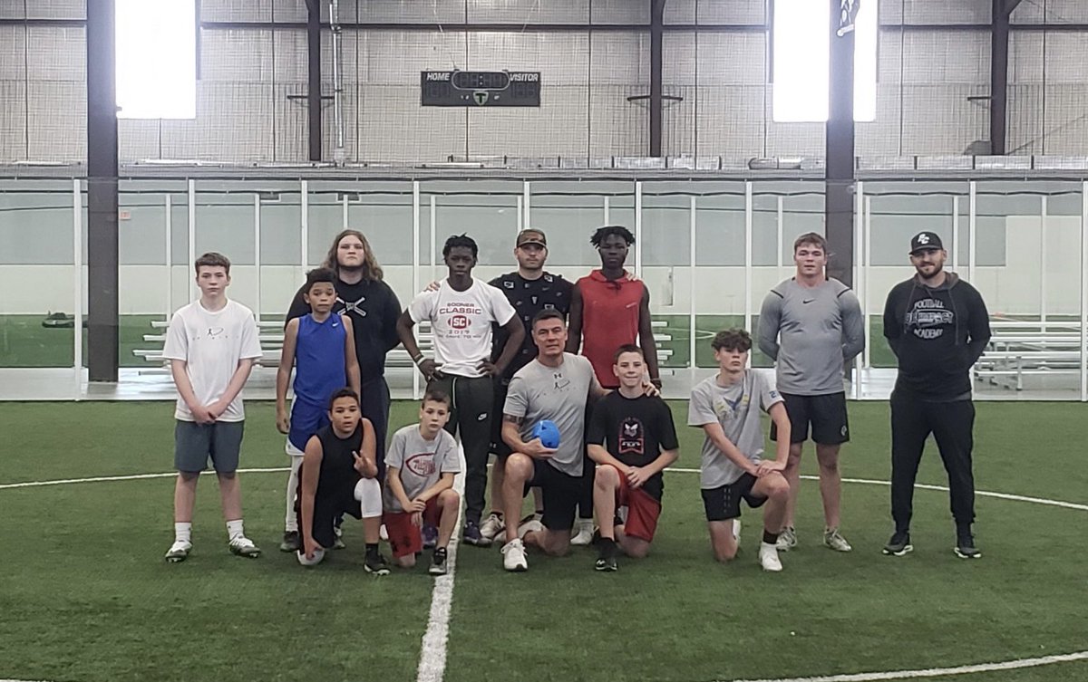 QBimpact's tweet photo. TULSA Saturday #WORK 

Consistency, commitment and discipline! #QBi 

#SameGameDifferentLevelz https://t.co/Ix3oo6WBhz