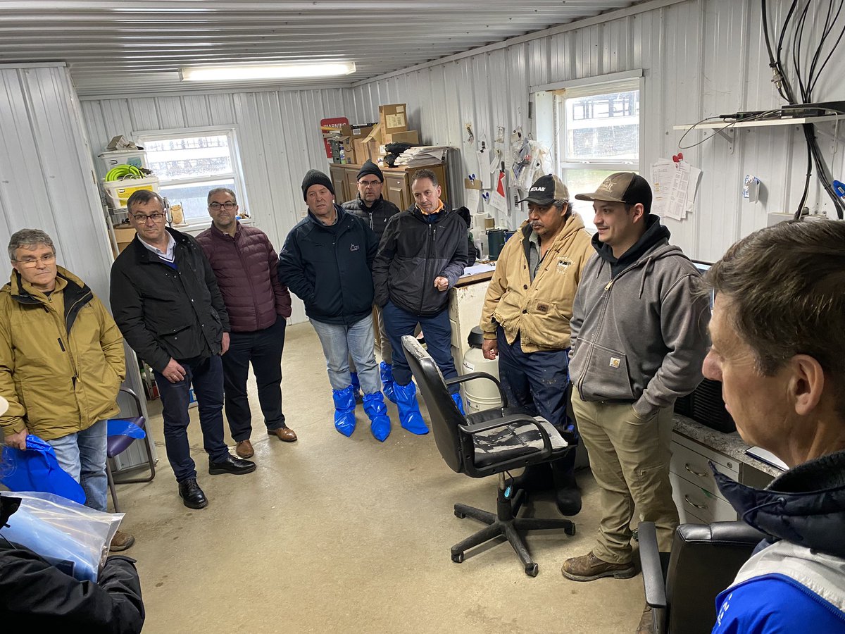 angelabuelo's tweet photo. @DairyMsu’s Paola and I spent part of last week showing MI dairies to a group of 🇪🇸 dairy producers and consultants that wanted to see what MI’s top milk production per cow and udder health was about! Thanks to all the farms that opened their doors! @MichiganMilk @MSUExtension https://t.co/nZLXbqadPR