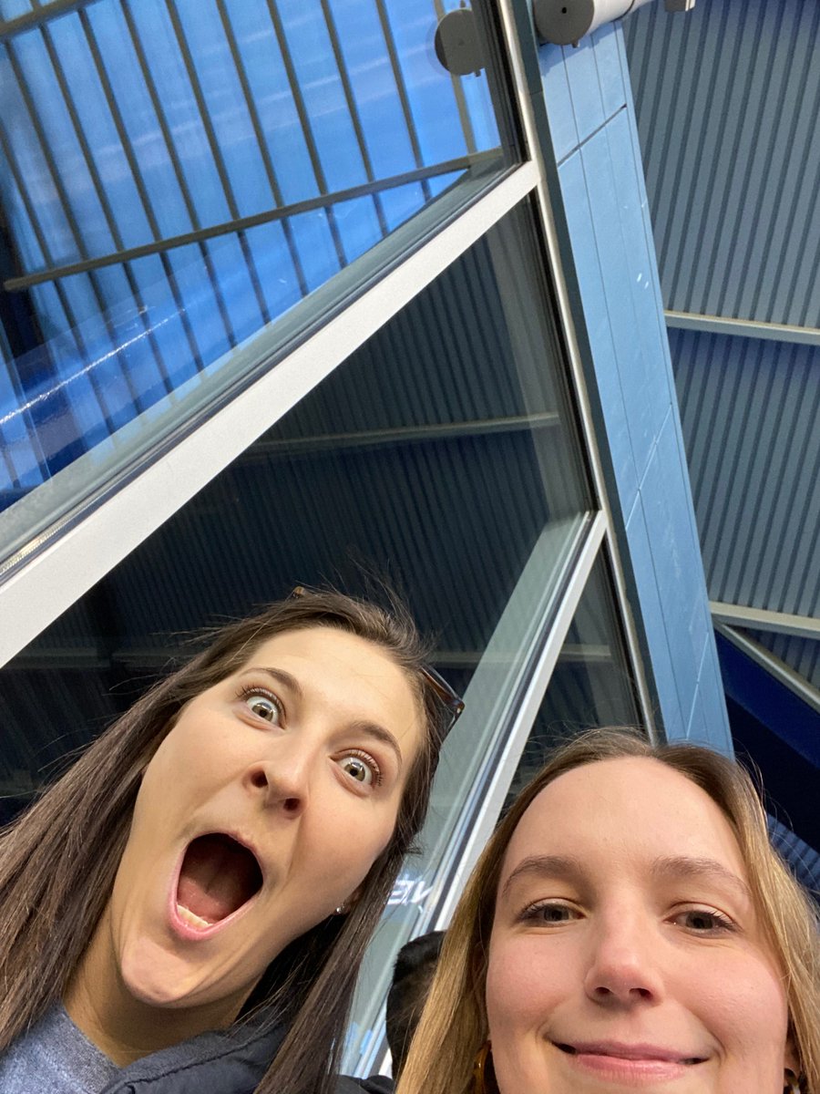 mswizzleswag's tweet photo. We want on the Jumbotron!!! #SportingKC https://t.co/3L3dtJVsfY