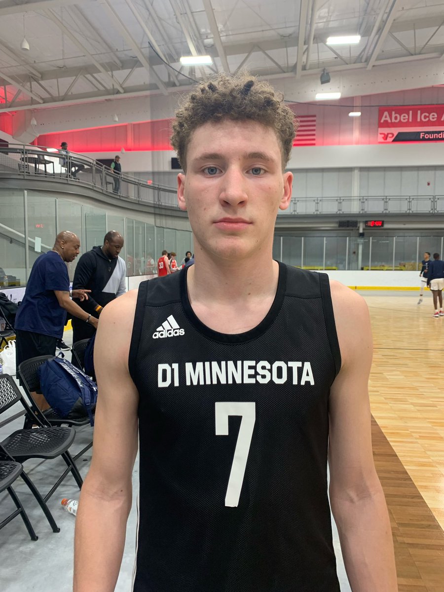 RecruitLook Hoops tweet media