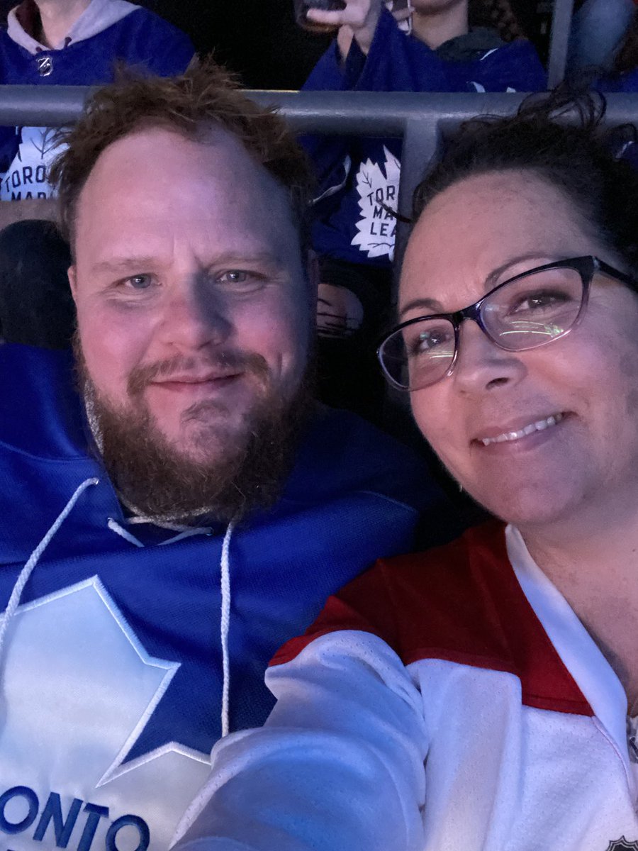 niffers5's tweet photo. #saturdaynightintoronto #letsgohabs my first NHL game ππ€β₯οΈ https://t.co/JONK9KAIZa