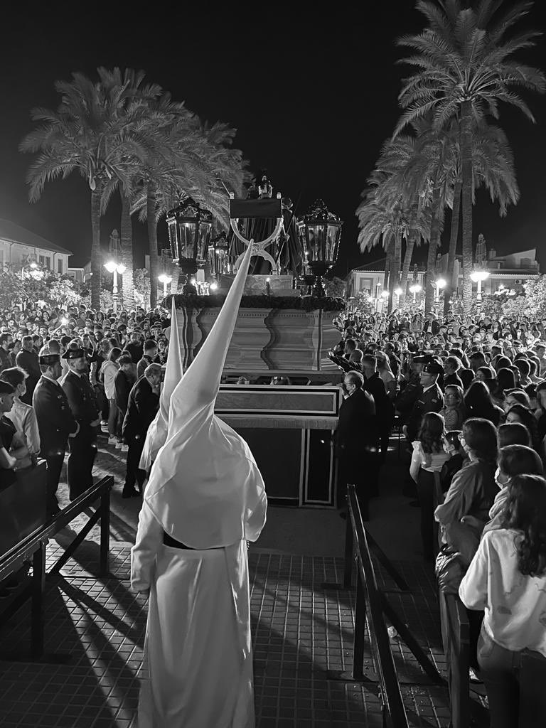 PabloAmaro23's tweet photo. No queríamos liarla tanto, pero se nos ha ido un poquito de las manos 🖤🤍 @GJpresentacion . Gracias a todos y Feliz Semana Santa https://t.co/e6xLTAsDLz
