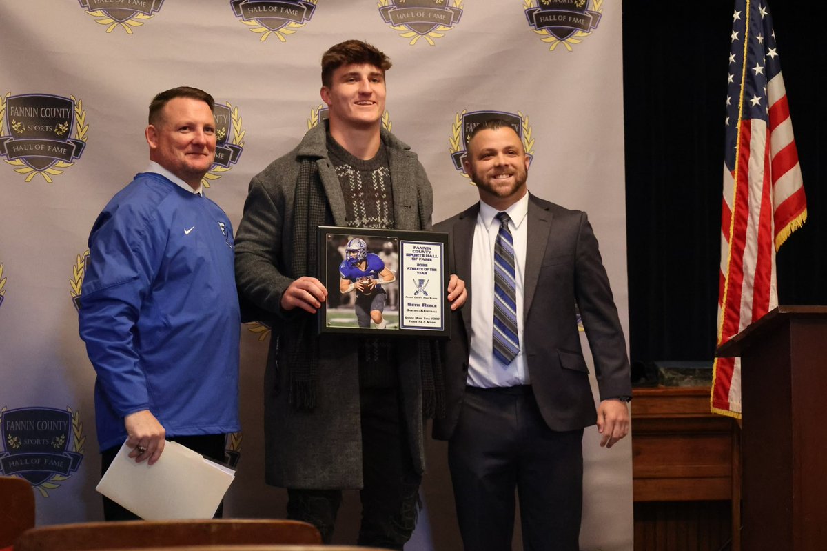 Congrats to Seth Reece on receiving the Fannin County Sports Hall Of Fame athlete of the Year award tonight. Seth finished the season with 1116 Passing Yards, 1202 Rushing Yards, 171 Recieving Yards and 31 Total Touchdowns.