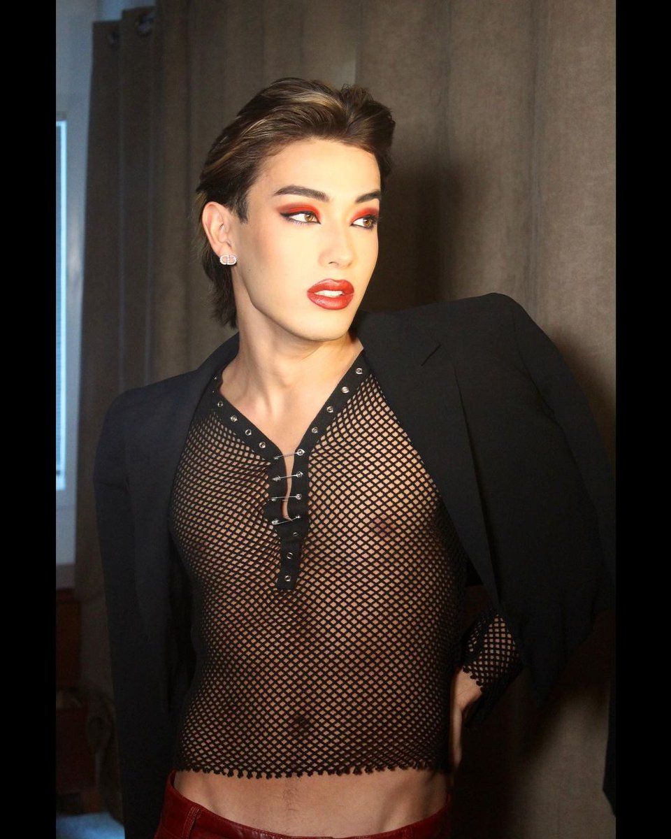hrdkelzin's tweet photo. KELVINSTAGRAM — ☀️

I can be your little slut, you won't ever get enough
If you do it, d-d-do it, you gon' do it 'til you bust

(I'm a superpower bitch) I can make you cum 💋 https://t.co/r5YGgA51am