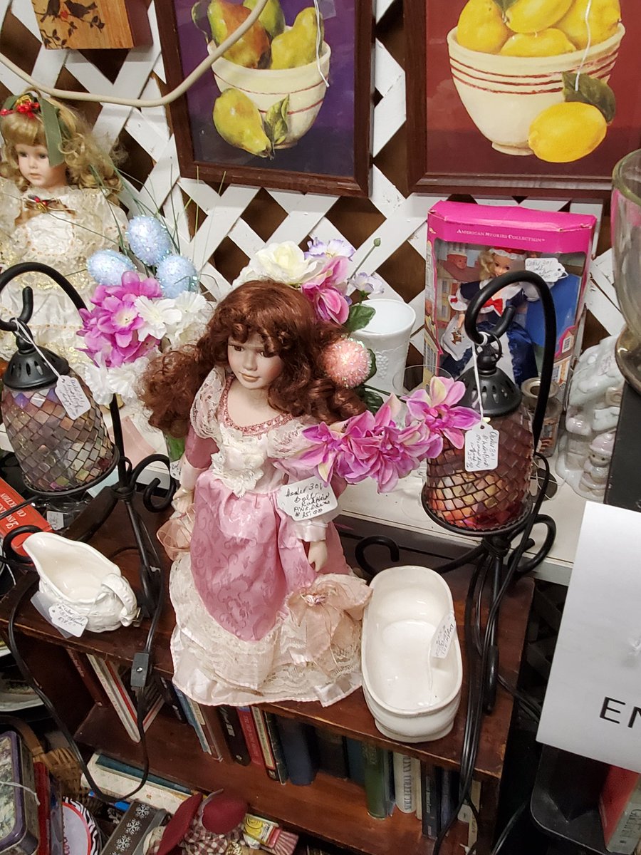 Juliermiles tweet media