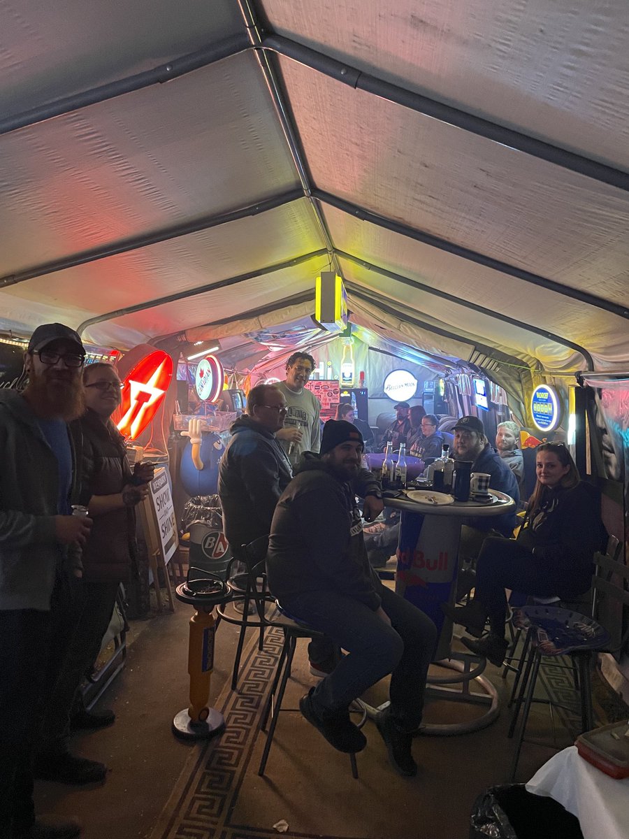40Cannabis's tweet photo. Saturday night in Weyburn Saskatchewan. A party tent full of Cannabis Consumers. Lots of laughs and smiles. Really appreciate the hospitality ⁦@Galaxiegreens⁩ https://t.co/wc48bAKGLf