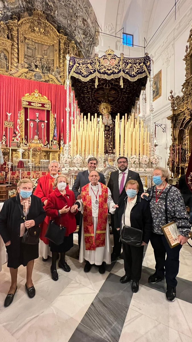 Hermandad de la Sagrada Cena tweet media