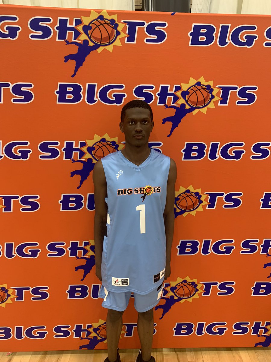 BigShotsGlobal's tweet photo. #BigShots #AtlanticCoastLive

Team Disciples 35
#4 Caldo Aymon 9pts
#12 Marques Rochello 7pts

Team BigShots 65
#1 Jamir Wright 14pts
#11 Javian Gant 10pts https://t.co/PiYapjCNJk