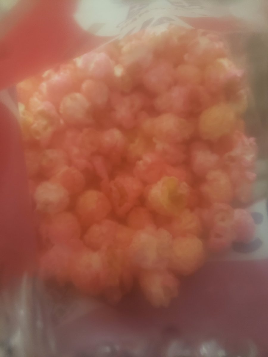 DamiensDame's tweet photo. So many childhood memories filling my tastebuds right now. #PinkPopcorn #NuttyClub https://t.co/zIHLzGA6jf