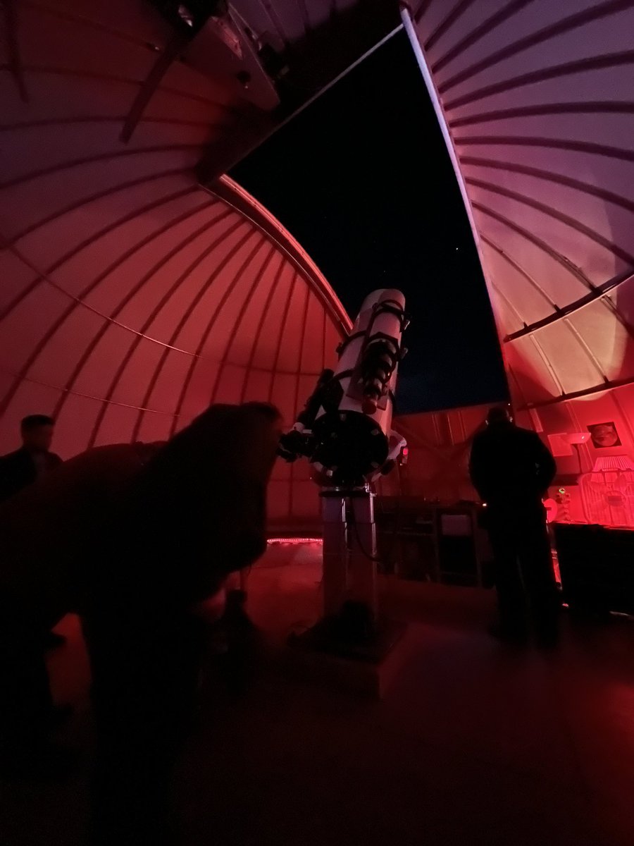 UrbanAstroNYC's tweet photo. At the @CusterObs with some of the #NEAFPosse. It was cloudy when we got here but thankfully it is clearing up! We’ve looked at the Moon and the M3 globular cluster through a 10” refractor. They’re queuing up other objects for us to look at. 🤩 https://t.co/PMCWuM8zci