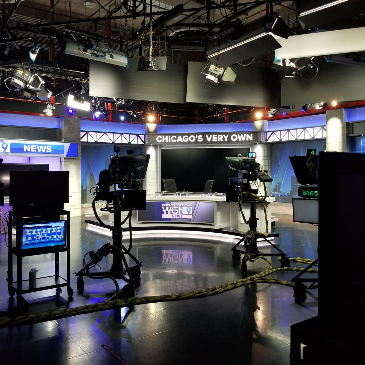Empty <a href="/WGNNews/">WGN TV News</a> studio now occupied by <a href="/tahmanbradley/">Tahman Bradley</a> @jackiebange <a href="/MikeJanssenWX/">Mike Janssen</a> &amp; I'll join them for the 9p sports then team up with <a href="/LaurenMagiera/">Lauren Magiera</a> for <a href="/GNSportsTV/">GNSportsTV</a> for baseball, Masters &amp; <a href="/Josh_Frydman/">Josh Frydman</a> on a special local HS soccer team