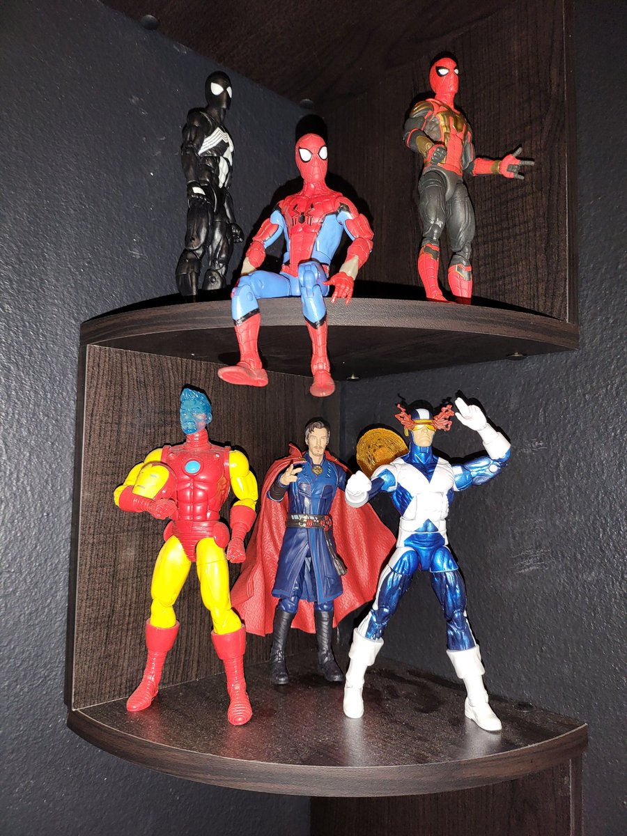 InfiniteKnight1's tweet image. Here are some our Marvel Legends. What you guys think? #marvelcomics #dccomics #Marvel #marvelcomicbooks #comicbook #MarvelLegends #SpiderMan #DoctorStrange #xmen #ironman @grandmoffboba