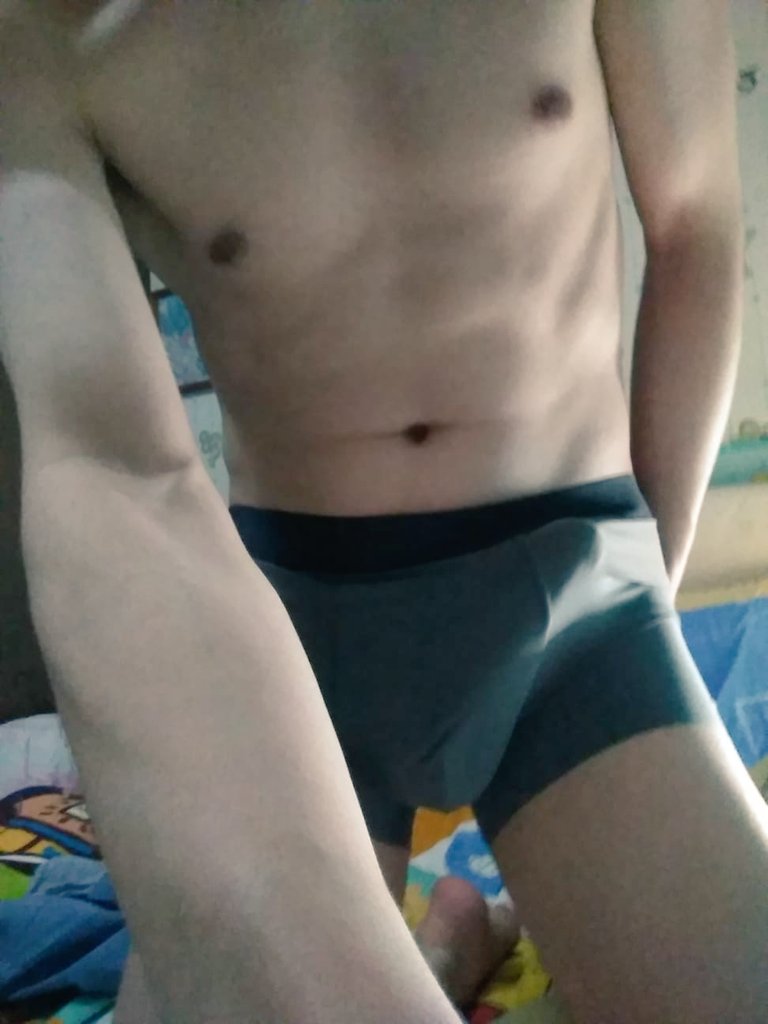 16350btm's tweet photo. Hide &amp; seek https://t.co/pLX8z6opIa