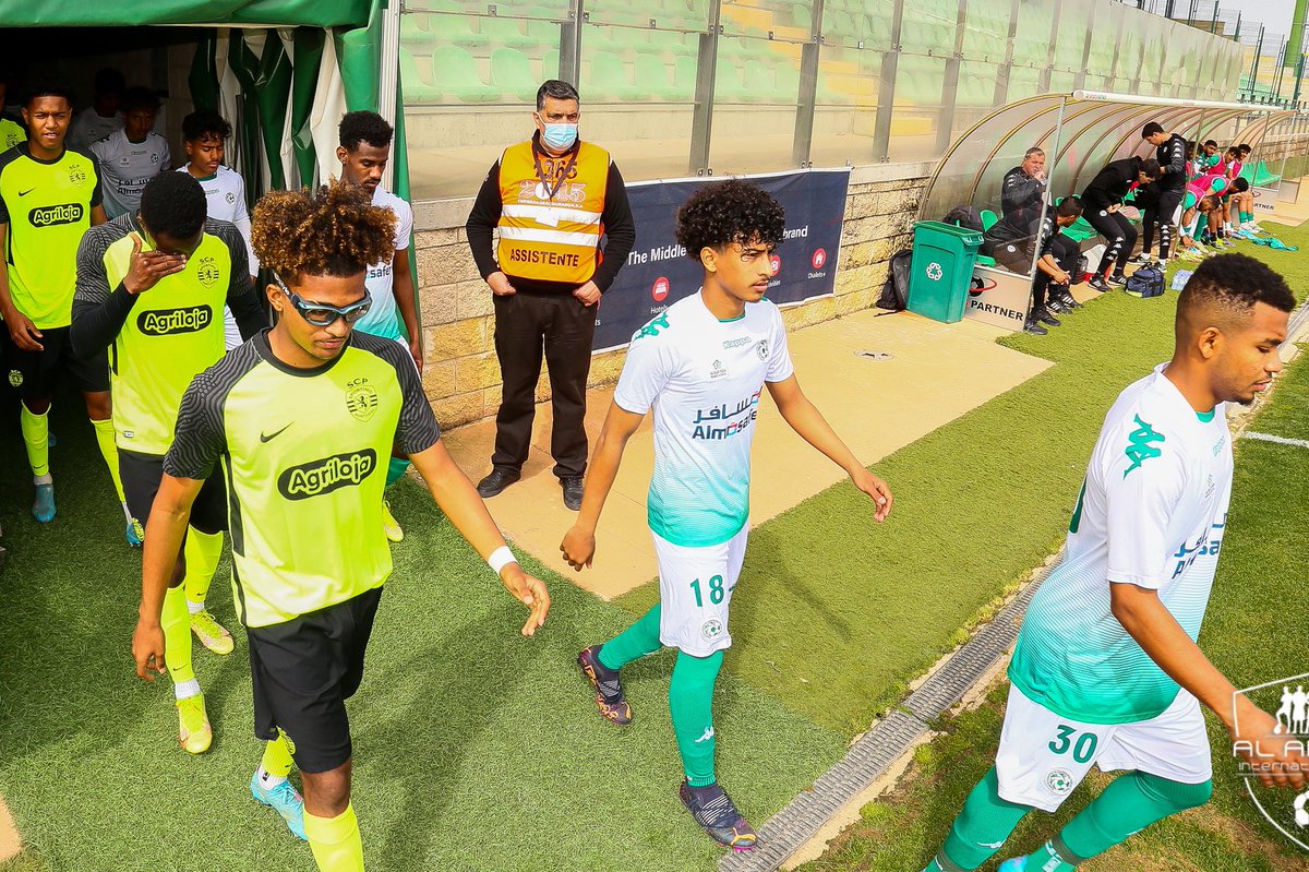 اللهم لك الحمد دايماً وأبداً⭐️🙏🏽