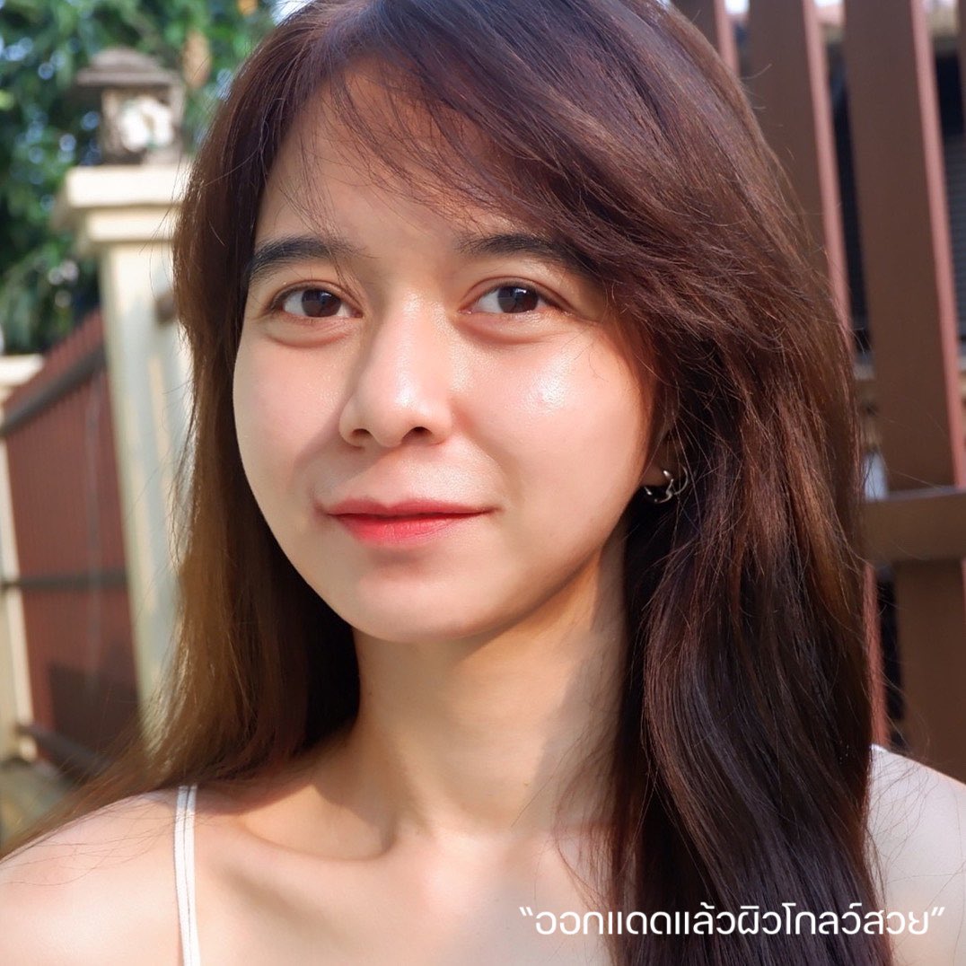 ชอบแต่งหน้าแบบโชว์งานผิว ต้องลองพอนด์ส ไฮยามิลค์ อีอีครีมซองนี้ มีทั้งกันแดดSPF30PA++ และมีไฮยามิลค์เซรั่มบำรุงผิวในตัวเลย ขั้นตอนเดียวจบเหมาะกับคนขี้เกียจแบบเมย์ 55 เนื้อครีมสีนู้ดนะ ไม่วอกนะจ๊ะ ที่เห็นหน้าโกลว์ๆก็เพราะใช้ตัวนี้แหละ แค่ซองละ 25 บาทเอง ไม่ลองได้หรอ!  #ใช้ดีบอกต่อ