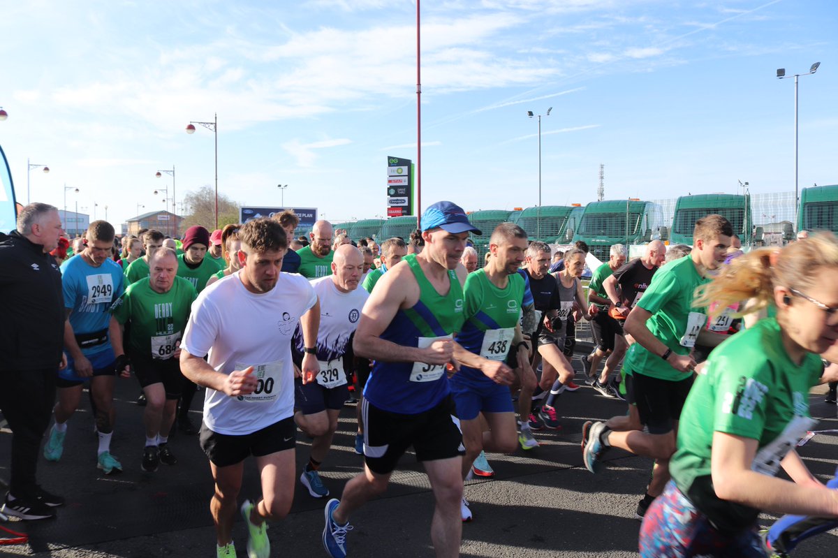 DCCTOfficial's tweet photo. We’re underway for the #Derby10K 😃 https://t.co/zbM2judcg1