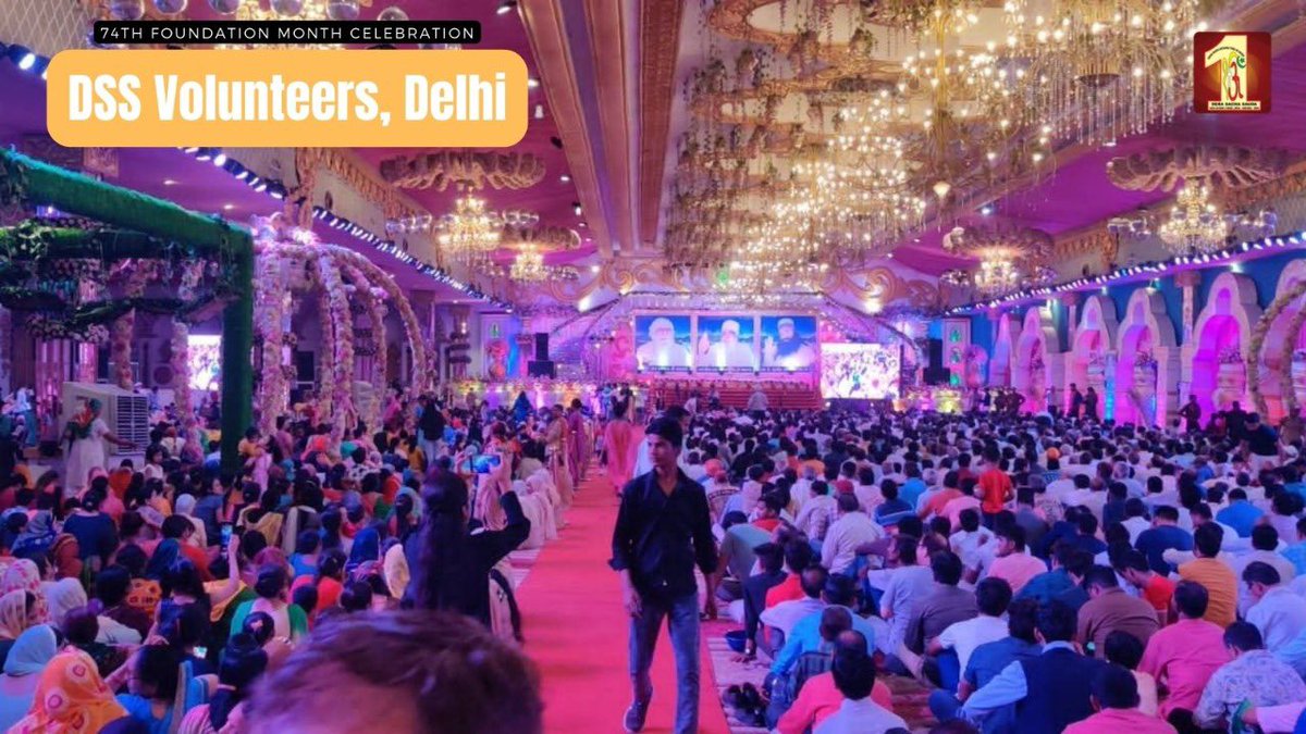 DSSNewsUpdates's tweet photo. Here are the glimpses of the #74thFoundationMonth celebrations by Dera Sacha Sauda volunteers of Delhi. Full aura is filled with gratitude and love towards their spiritual master Saint Dr. @Gurmeetramrahim Singh Ji Insan.
#SpiritualSunday #sundayvibes #Delhi https://t.co/hMZbjriODO