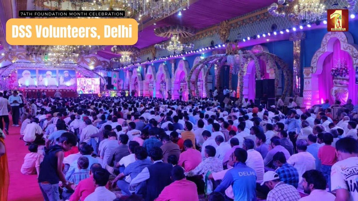 DSSNewsUpdates's tweet photo. Here are the glimpses of the #74thFoundationMonth celebrations by Dera Sacha Sauda volunteers of Delhi. Full aura is filled with gratitude and love towards their spiritual master Saint Dr. @Gurmeetramrahim Singh Ji Insan.
#SpiritualSunday #sundayvibes #Delhi https://t.co/hMZbjriODO
