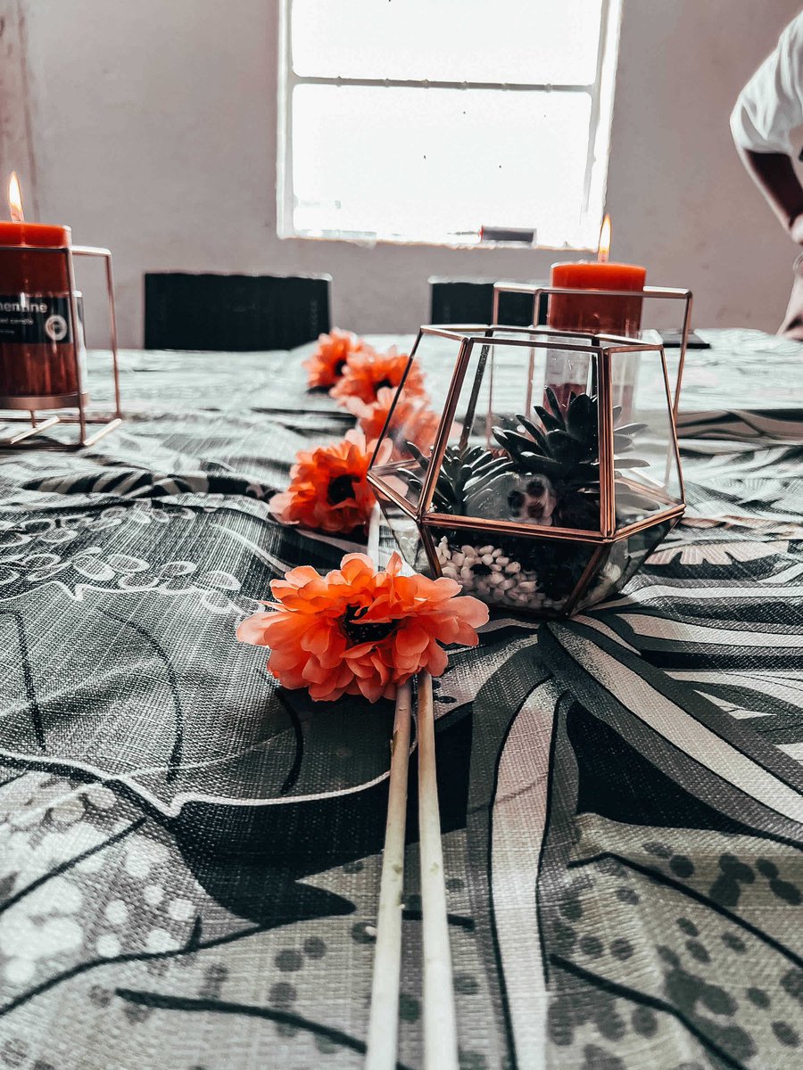 MaxSCorner01's tweet photo. We delivered a very beautiful #bridalshower setting for the sweetest #bridetobe 🎊🎁🎀
#wedding #decor #settings #bridalshower #funideas #bridalsettings #creatingmemories #love #intimateevents #maxscorner #lesotho #lstwitter https://t.co/nNePG2ZIaE