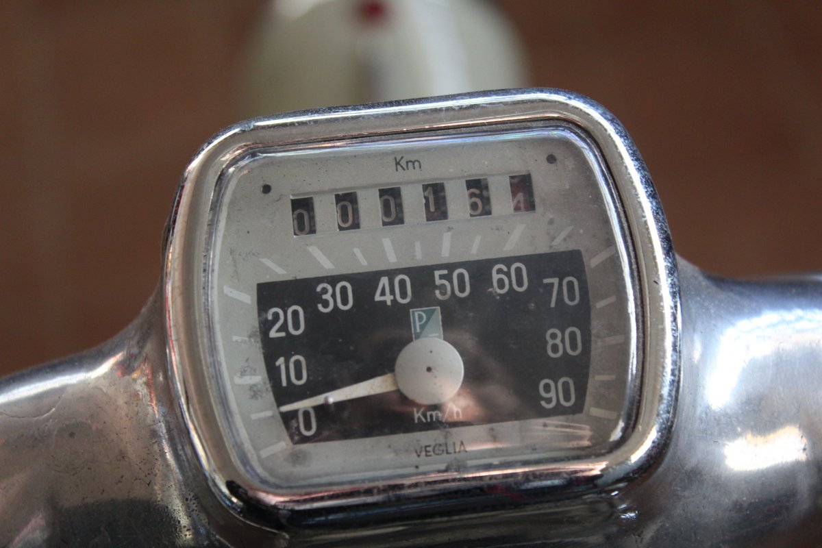 GalvaTrading's tweet photo. GalvaTrading Piaggio Vespa VN1T 125 CHF 15‘500.-
1. Inverkehrsetzung 01.06.1953
Fahrgestell Nummer VN 1 T 010782
Motor Nummer VN 1 M
Spezielles Faro Basso
Fahrleistung 12’689
Piaggio Vespa VN1T 125 ›
https://t.co/HgTXtd13Bc https://t.co/Gks9MvQxKT