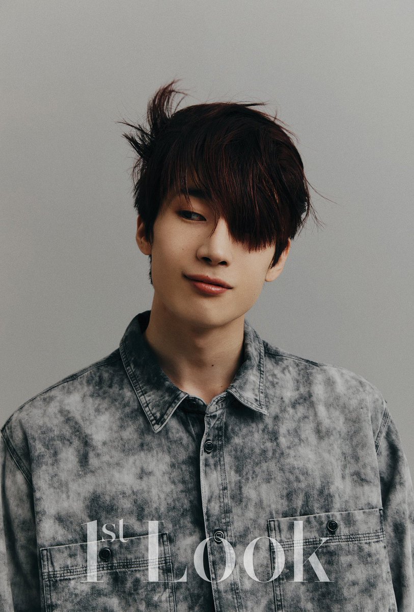 rainbow270819's tweet photo. washed black denim https://t.co/EiZ7MDL69x