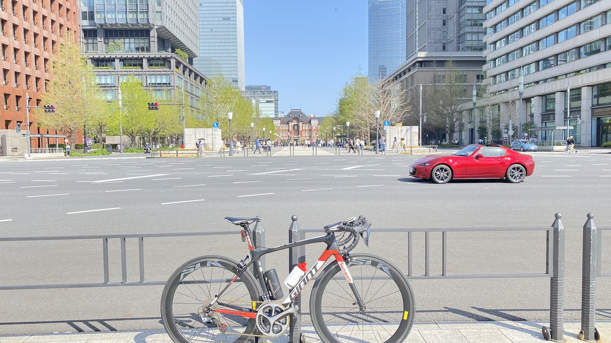 dds787's tweet photo. 東京駅まで走りました
#ロードバイク初心者 
#ロードバイク乗りと繋がりたい https://t.co/HdBAo04Vfq
