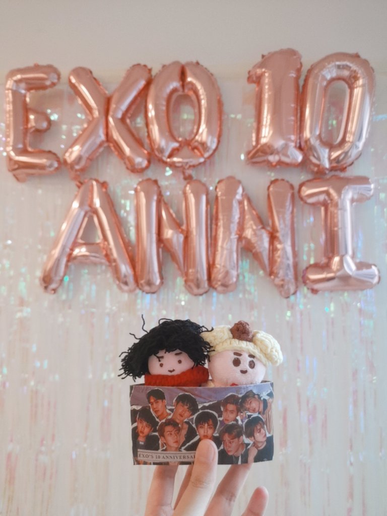 suhomyheart's tweet photo. dropped by @aeriarcade cafe event! 🌻

#10yearswithEXO #EXOGRAPHY https://t.co/UZnknMiK4l