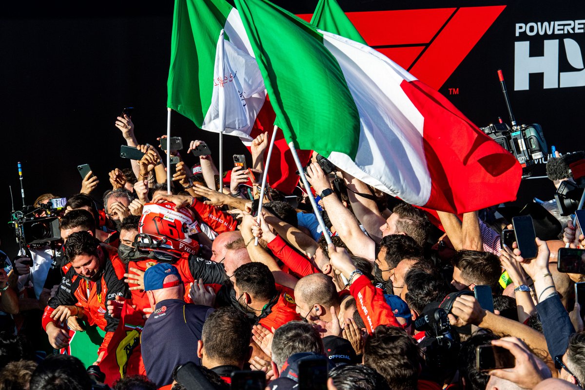 ScuderiaFerrari tweet picture