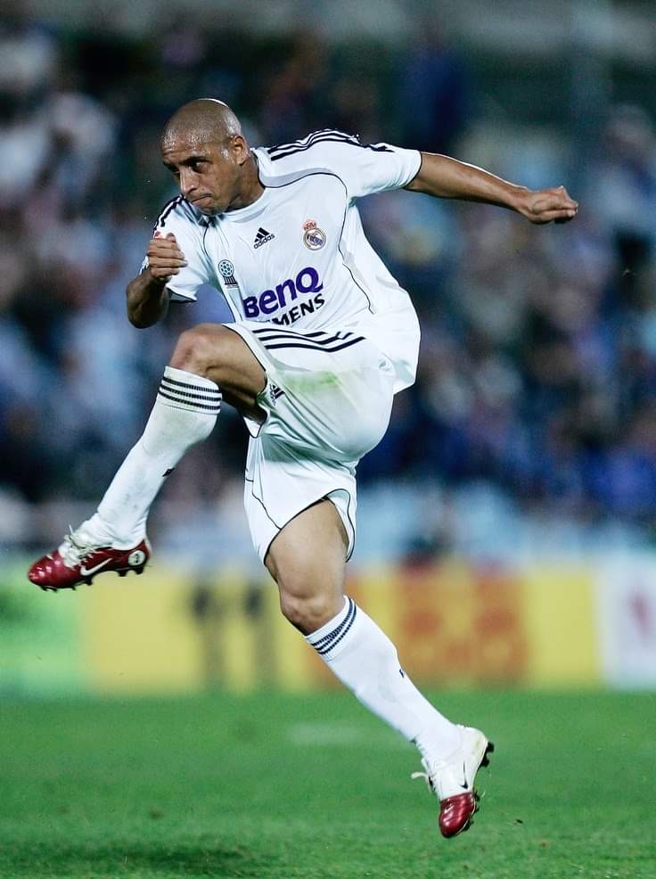 Happy birthday Roberto Carlos 
