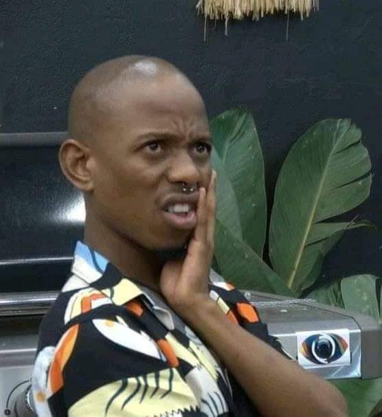 ndumzar21's tweet photo. Nami ngiceli fight no 
Makhadzi 🤨🤨 https://t.co/d1WHkV1pPt
