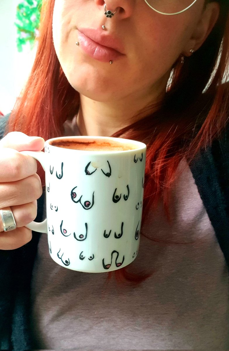 vonmacadamia's tweet photo. Moin, ihr Zuckerschnutis! 

Ich wünsche euch einen ganz wundervollen und bezaubernden Sonntag!

Bleibt gesund - überall.

#kaffee #coffee #kaffeeliebe #Coffeelove #coffeeholic #coffegram #kaffeesüchtig #kaffeekonsum #morgenserstmalkaffeetrinken #morgenroutine #morningroutine https://t.co/Q2DZzwl17r