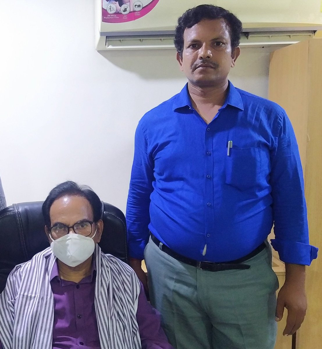 RMaachana's tweet photo. @NewHomeo @AirHyderabad @ChennuriSita #ThankYou @HomeoNew 
It's an opportunity to #Help &amp; #serve
A #life saver
#మానవసేవే_మాధవసేవ
#మానవసేవేమ��ధవసేవ 
#WorldHomeopathyDay 
#WorldHomeopathyDay2022 సందర్భంగా
#Hyderabad #హోమియో
#Homeopathy #doctors కు 100నాలు.
me cannot 4 get @NewHomeo  in #COVID19 https://t.co/T1CsRcxzjq