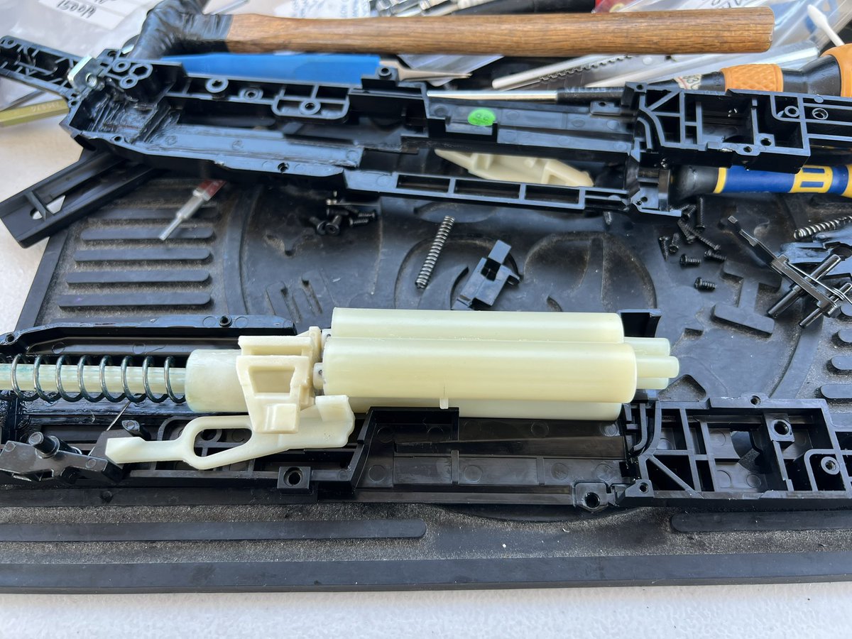 sandan_custom's tweet photo. 今日は久々に屋外で作業しました。
来週の爆裂祭でエアコキショットガン販売しますので、来場される方は是非お立ち寄り下さい。 https://t.co/yIy8rF3z1e