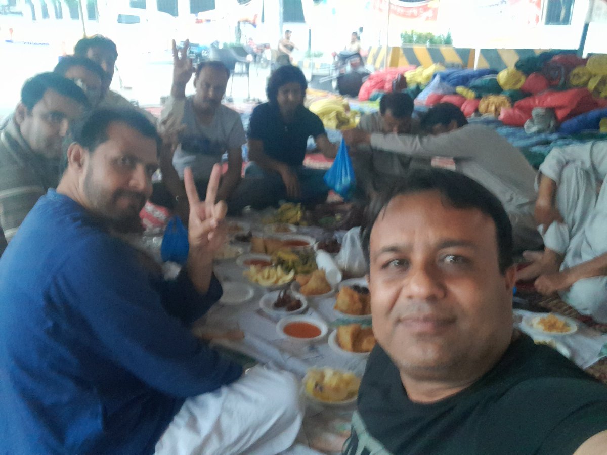 imrankamyanaa's tweet photo. ہم کیا چاہتے
پے پروٹیکشن
#honourServiceProtectionorder
@CMShehbaz
@HamzaSS
@MaryamNSharif https://t.co/aCBmNYsmqy https://t.co/IAlWIg67GF