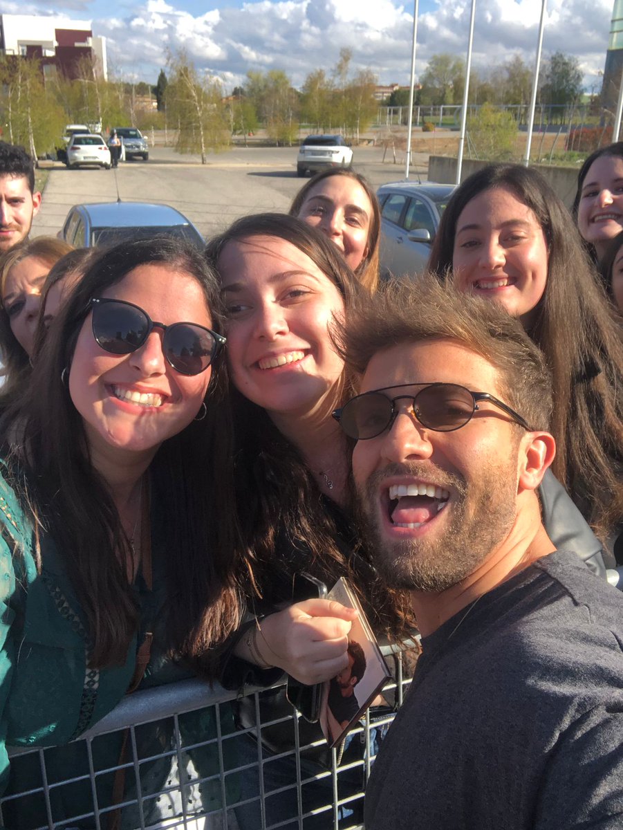 BlueAlboran's tweet photo. Mi gente 💘 https://t.co/Nfb0ZJj0mh