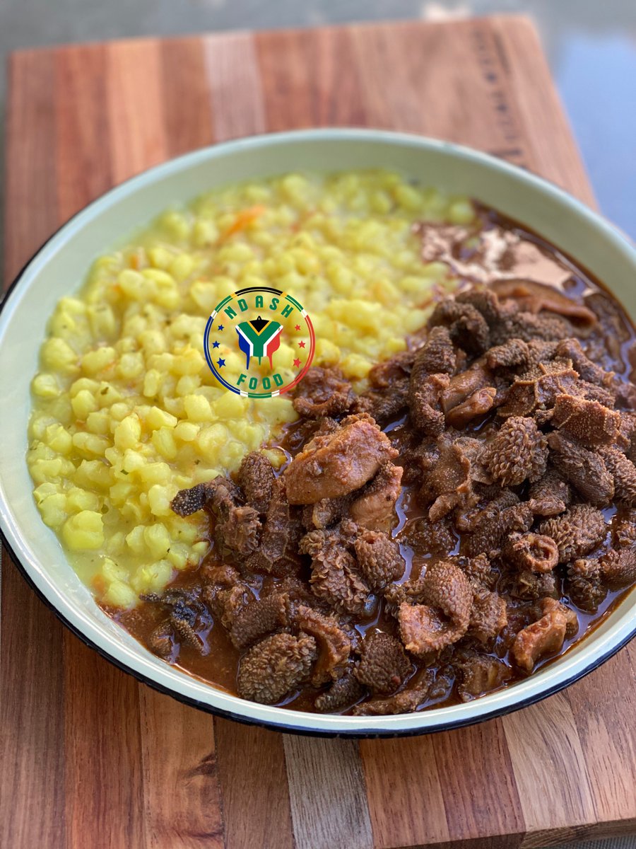 Ndashfood's tweet photo. The weather agrees π - Please join #Ndashfood for our Sunday Pop up at Tubbs Carwash 183 Corlett drive from 12pm till 18:30 pm . You can place your orders for collection from your home 12 on 0630836783 | 0764694343 from 12pm #sundaylunch https://t.co/aXRhjaSE9u